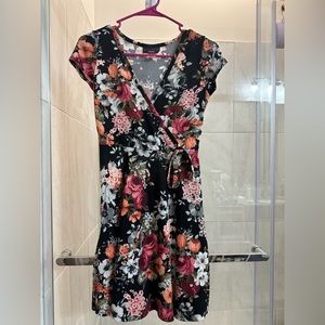 Women dress